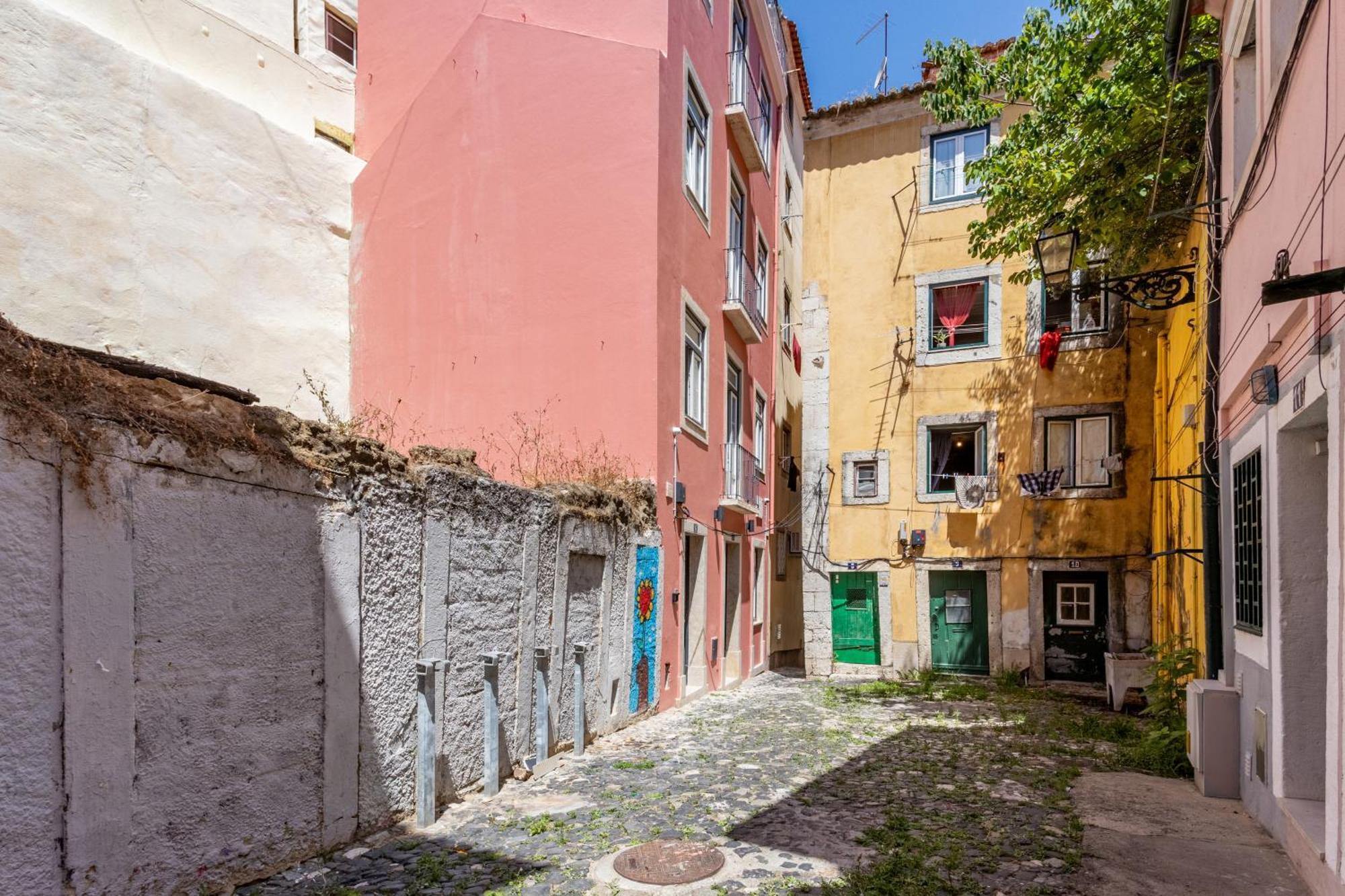 Gralhas Suites Lisboa Exterior foto