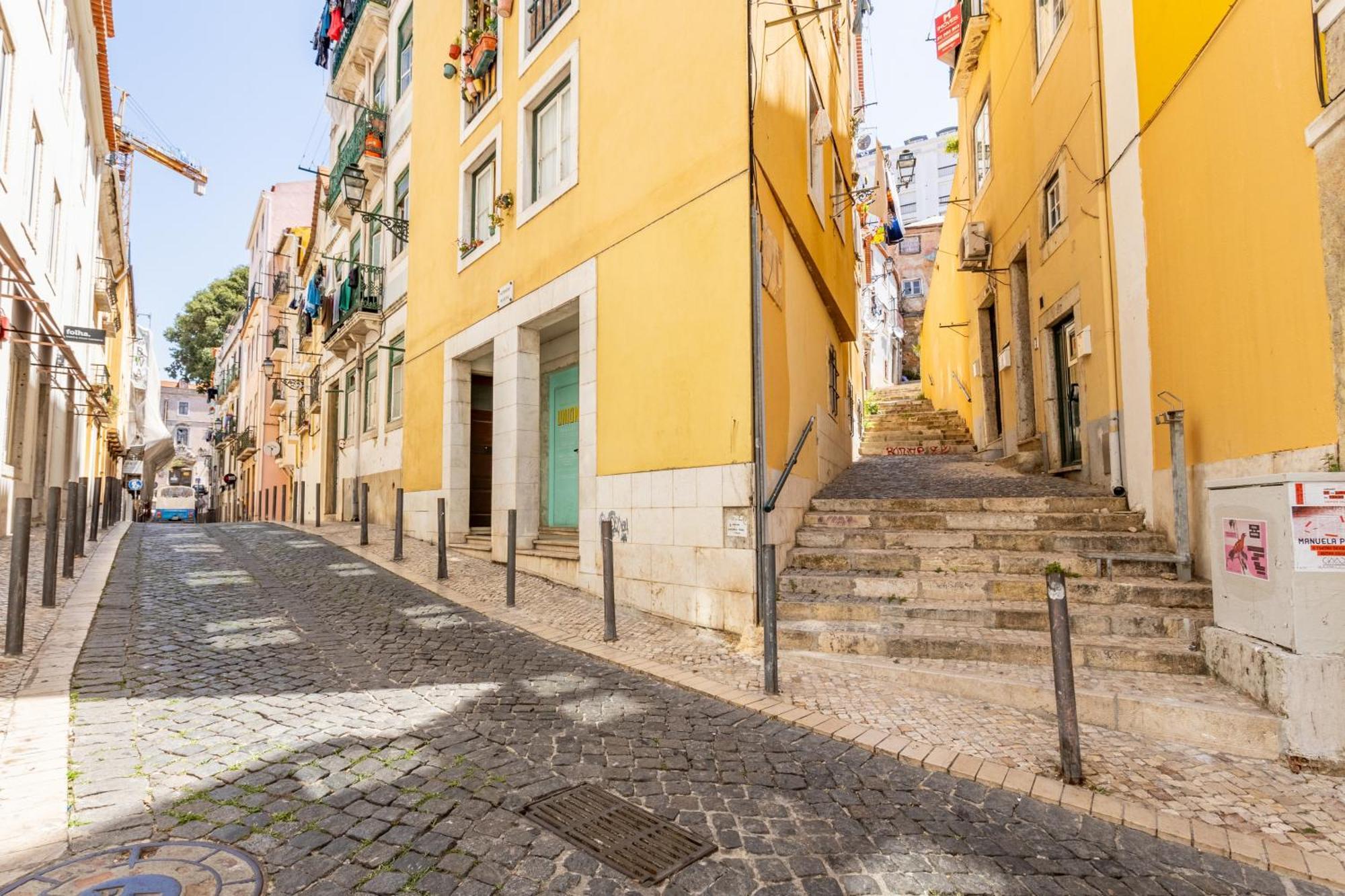 Gralhas Suites Lisboa Exterior foto